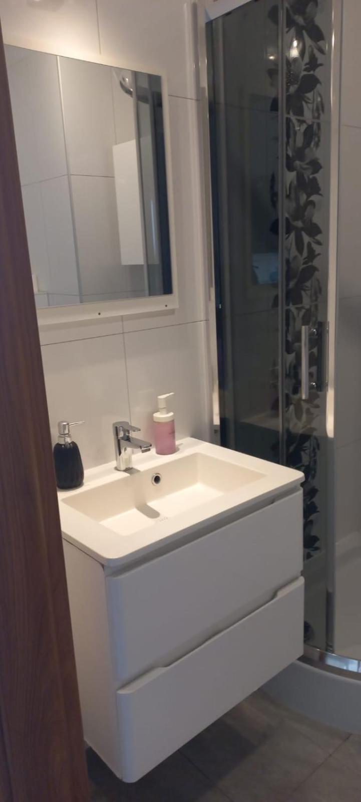 Jtb Brama Portowa Apartamento Estetino Exterior foto